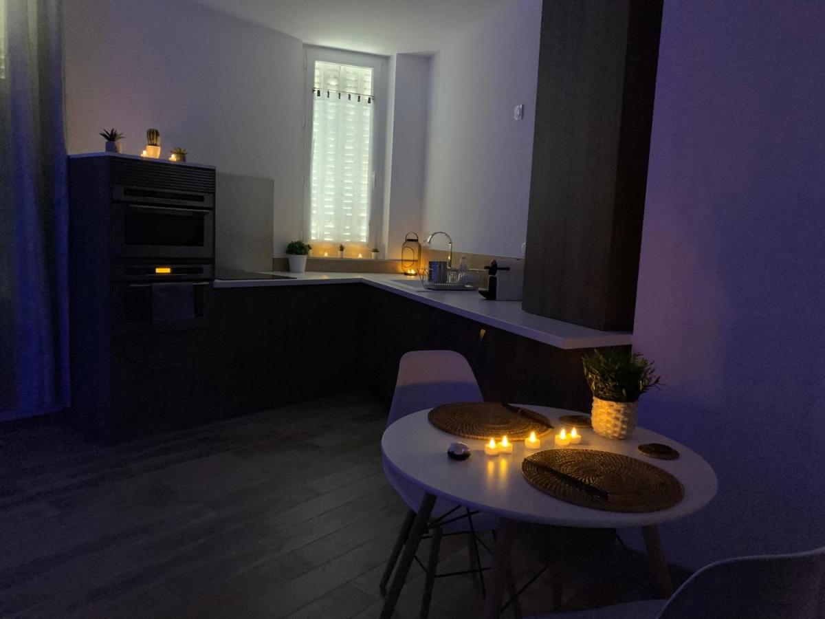 Appartement Cosy Jacuzzy Luxe Gare de Tolón Exterior foto
